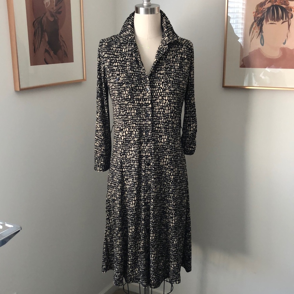Chico’s Size 0 - graphic print Black/Tan Shirt Dress in Soft Drapey Jersey